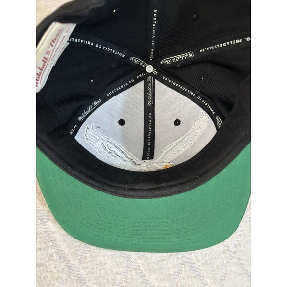 Mitchell & Ness Vintage Philadelphia Eagles Logo Embroidered SnapBack Hat - Picture 11 of 14